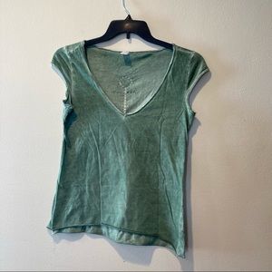 Lee Cooper brand green Women’s shirt for spring with anchor cutout, size small